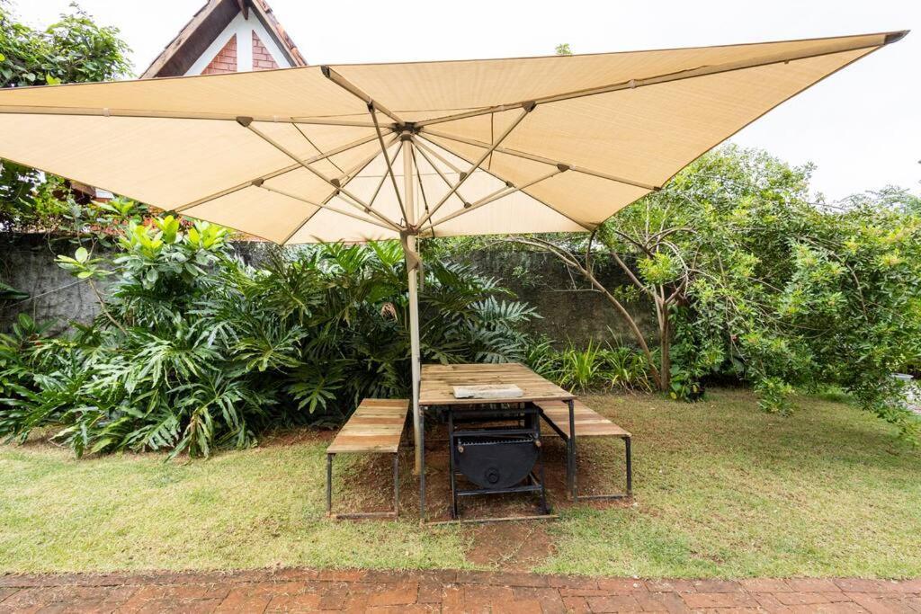Casa Aconchegante A 700 Metros Da Praia Camburi  Extérieur photo